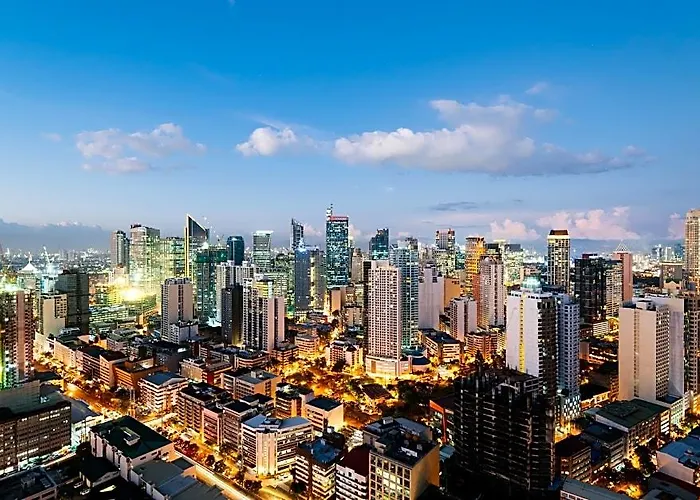 Skyline View Across Greenbelt 3* Manilla